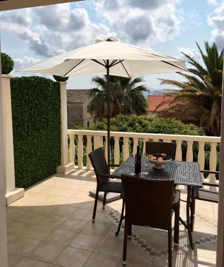 Apartments Villa Jadranka Adults Only ボル エクステリア 写真
