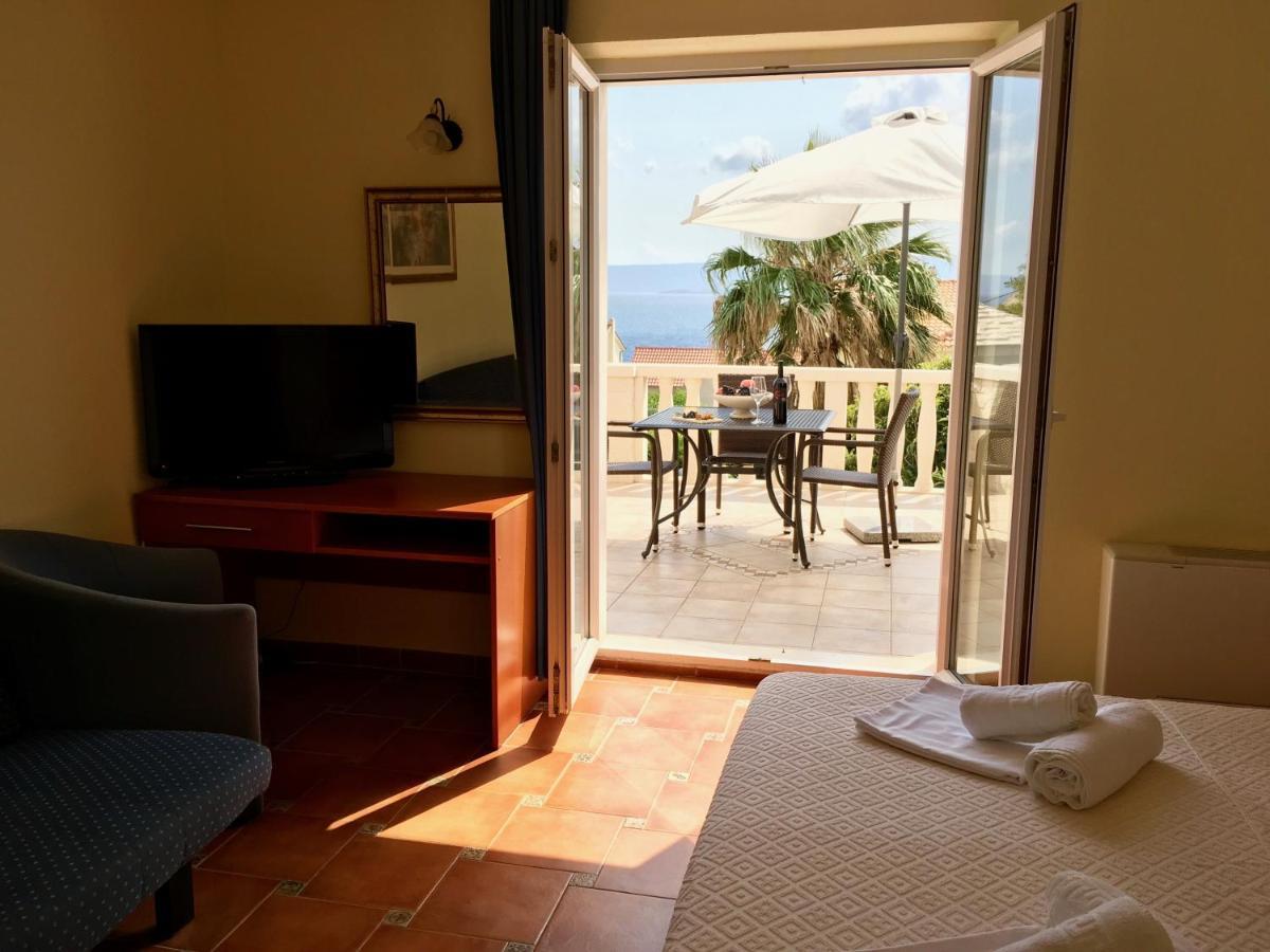 Apartments Villa Jadranka Adults Only ボル エクステリア 写真